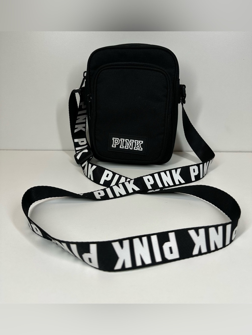 Women's Black Victoria's Secret “Pink” Branded Crossbody Bag with A Logo Strap